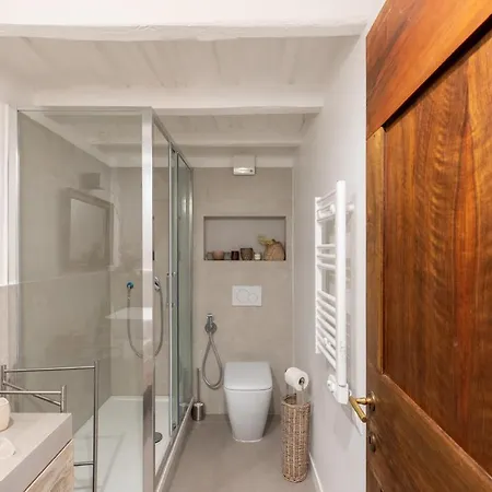 Apartment Iflat Elegant In Historical Building